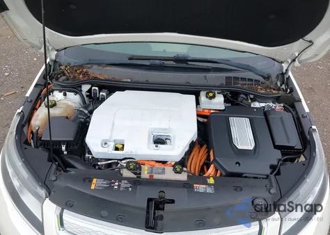 2013 Chevrolet Volt из США, поврежденный, VIN 1G1RD6E44DU108848